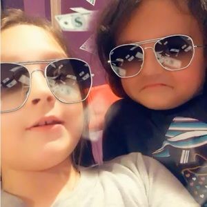 Meet your Posher, Brett